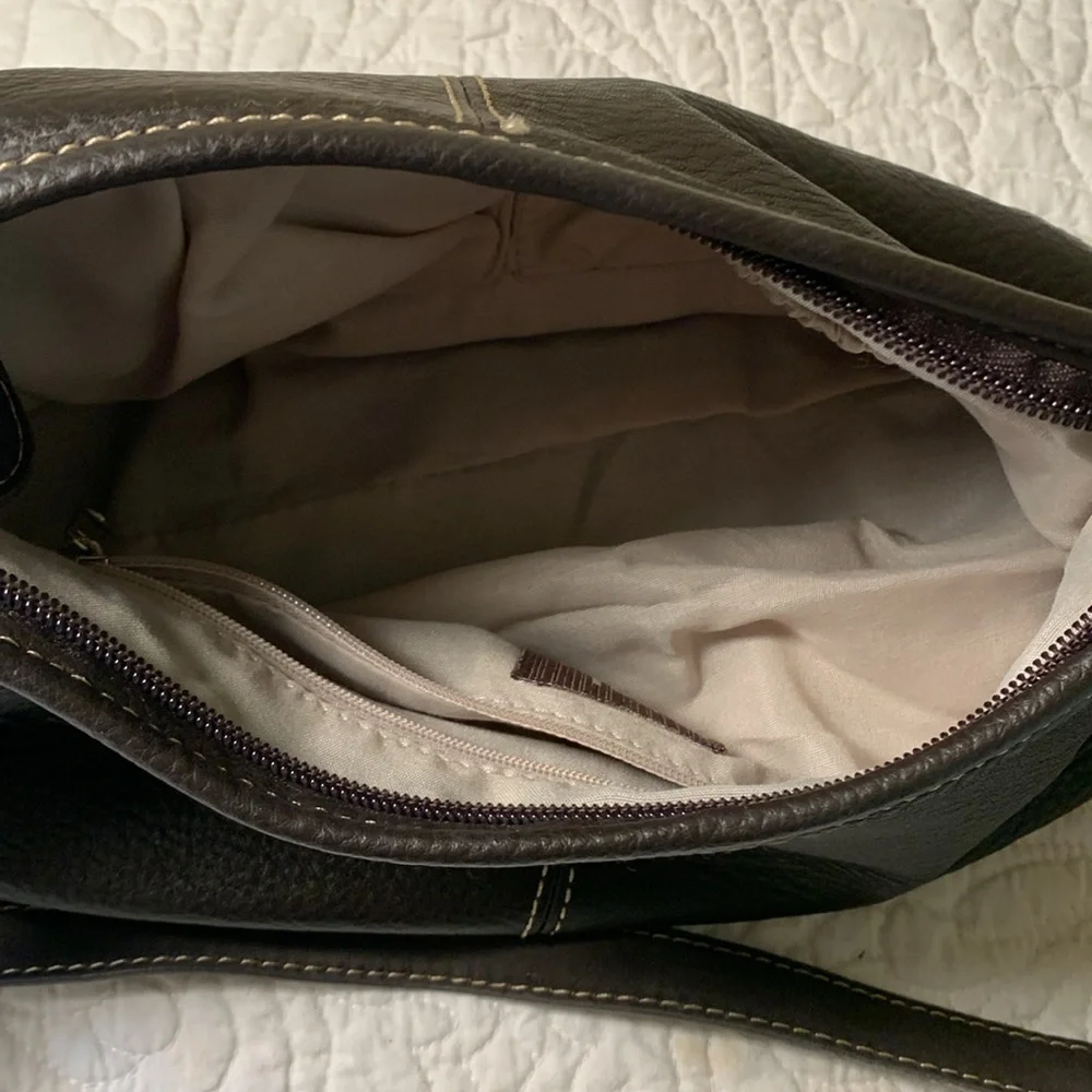 The SAK Brown Leather Shoulder Bag Perfect Condition Adjustable Shoulder Strap